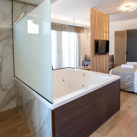 John & Mary Suites Rethymno  Exterior photo